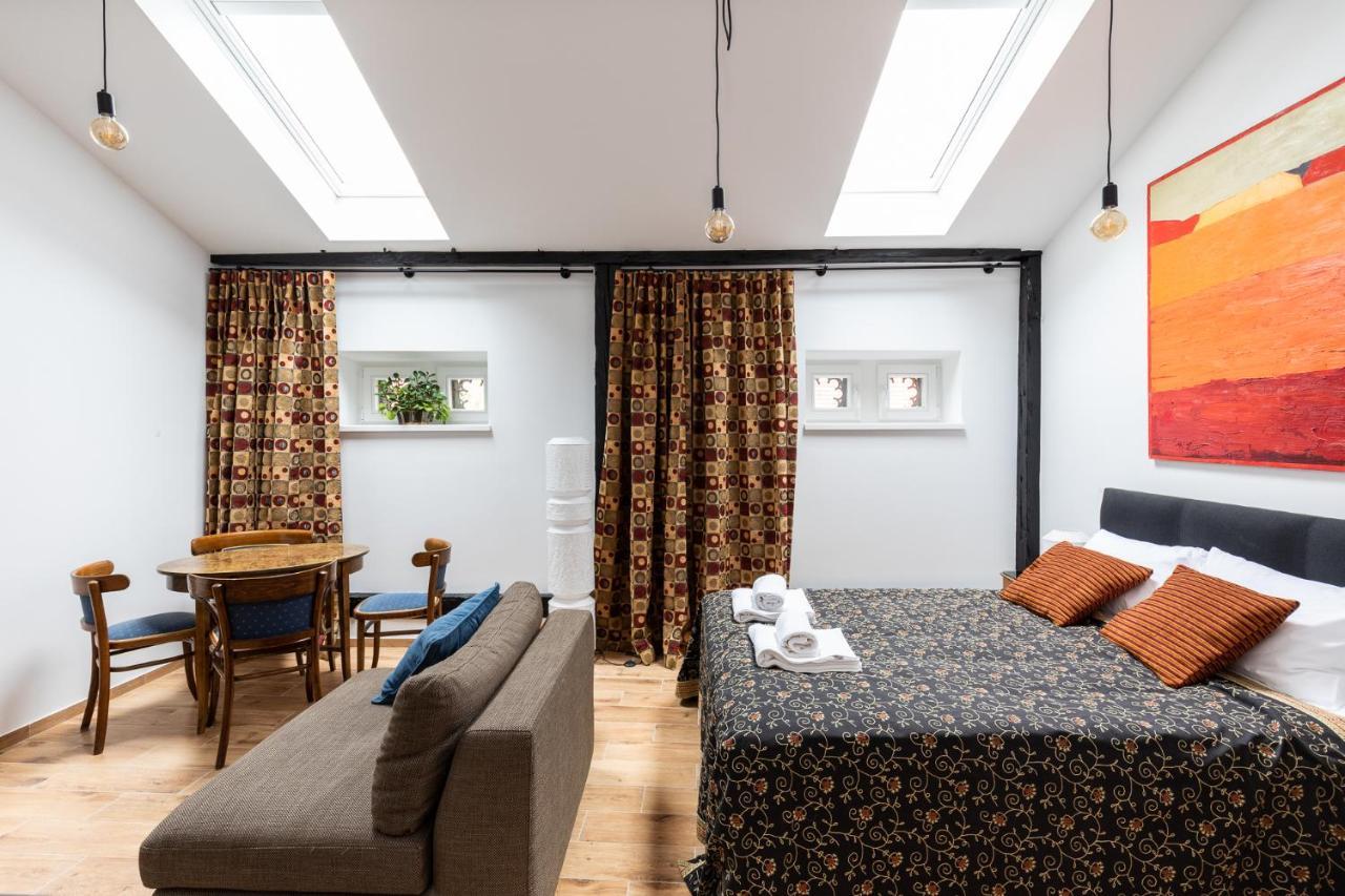 Palac Zieleniewskich Sw Marka 31 Apartment Krakow